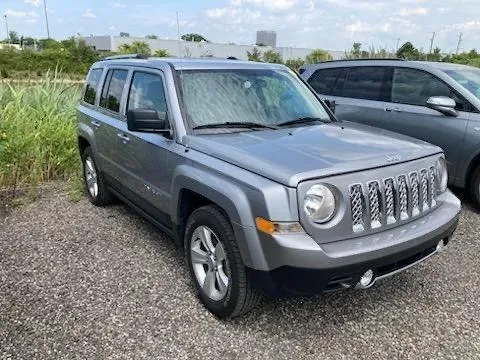 Photos of 2014 Jeep Patriot Limited for sale in Troy, MI at City of Cars