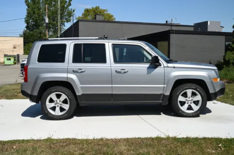 More photos of 2014 Jeep Patriot Limited at City of Cars, MI