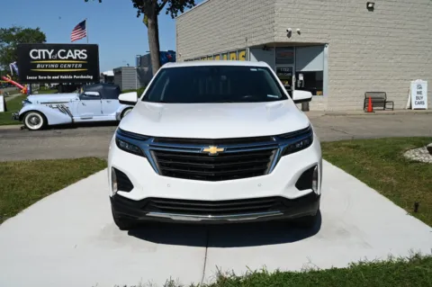 Photos of 2022 Chevrolet Equinox LT for sale in Troy, MI at City of Cars