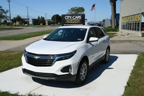 White 2022 Chevrolet Equinox LT for sale in Troy, MI