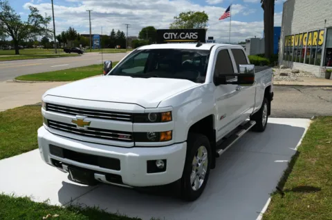 White 2018 Chevrolet Silverado 2500HD LTZ for sale in Troy, MI