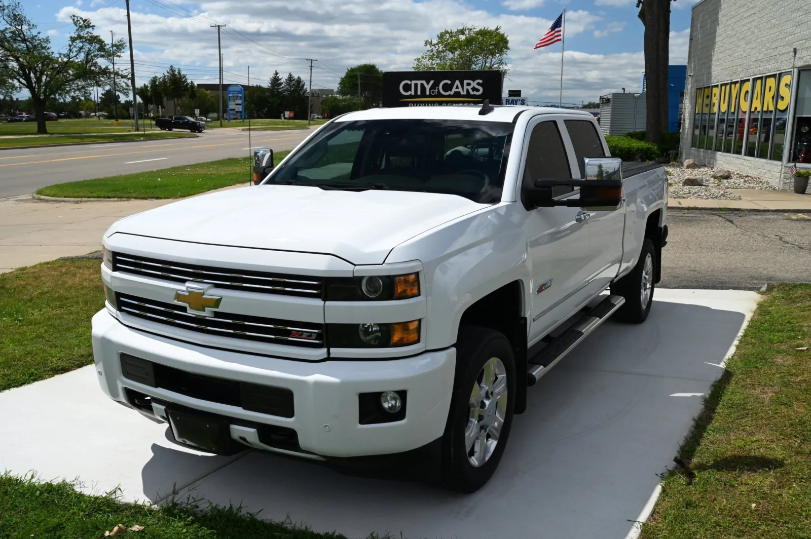 White 2018 Chevrolet Silverado 2500HD LTZ for sale in Troy, MI