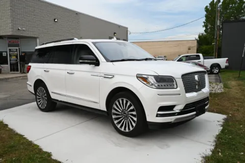 Another view of 2018 Lincoln Navigator Reserve for sale in Troy, MI at City of Cars
