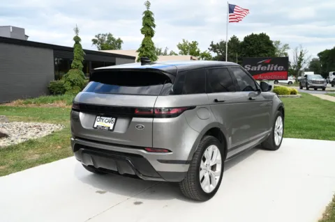 More photos of 2020 Land Rover Range Rover Evoque SE at City of Cars, MI