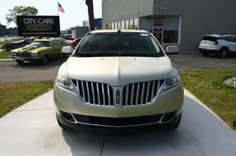 Photos of 2011 Lincoln MKX for sale in Troy, MI at City of Cars