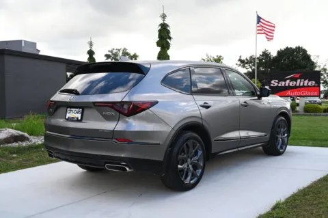 More photos of 2023 Acura MDX SH-AWD w/A-SPEC at City of Cars, MI