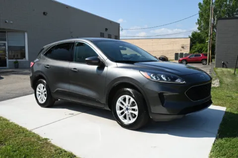 Another view of 2020 Ford Escape SE for sale in Troy, MI at City of Cars