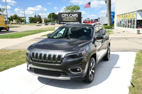Gray 2020 Jeep Cherokee Limited for sale in Troy, MI
