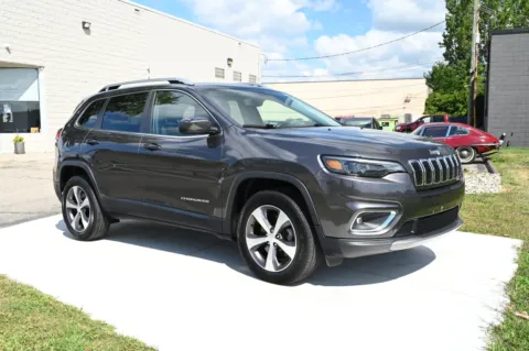 Another view of 2020 Jeep Cherokee Limited for sale in Troy, MI at City of Cars
