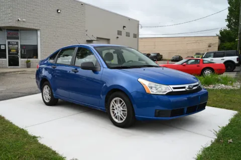 Another view of 2010 Ford Focus SE for sale in Troy, MI at City of Cars