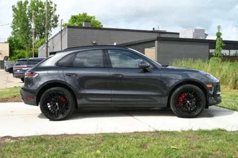 More photos of 2023 Porsche Macan S at City of Cars, MI