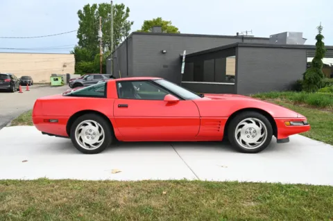 More photos of 1994 Chevrolet Corvette at City of Cars, MI