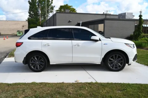 More photos of 2019 Acura MDX SH-AWD w/Tech w/A-SPEC at City of Cars, MI