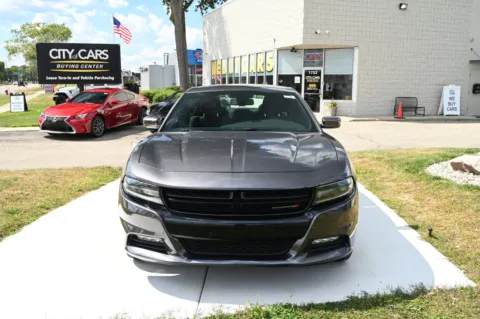 Photos of 2019 Dodge Charger SXT for sale in Troy, MI at City of Cars