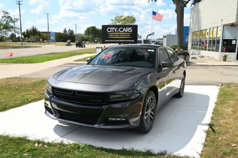 Gray 2019 Dodge Charger SXT for sale in Troy, MI