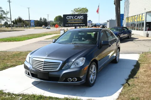 Gray 2011 Mercedes-Benz E 350 Luxury 4MATIC for sale in Troy, MI
