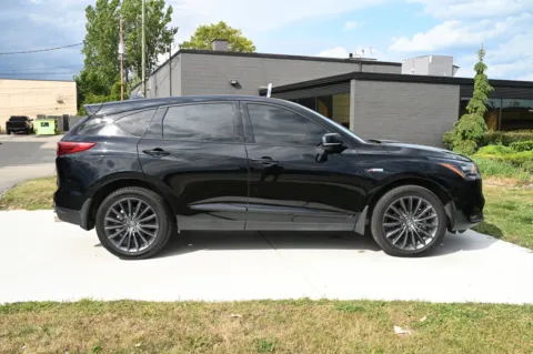 More photos of 2022 Acura RDX SH-AWD w/Advance w/A-SPEC at City of Cars, MI