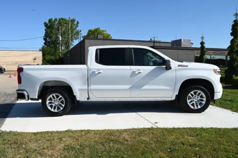 More photos of 2023 Chevrolet Silverado 1500 RST at City of Cars, MI