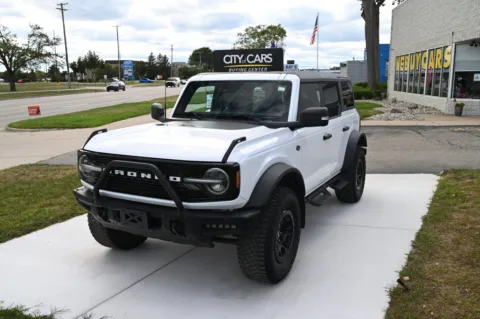 White 2024 Ford Bronco Wildtrak for sale in Troy, MI