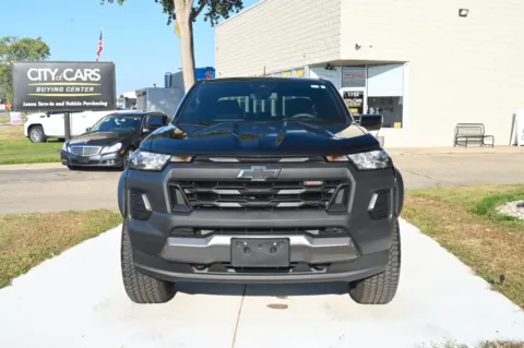 Photos of 2024 Chevrolet Colorado Trail Boss for sale in Troy, MI at City of Cars