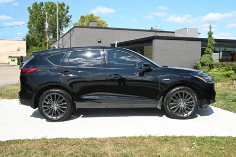 More photos of 2022 Acura RDX SH-AWD w/Advance w/A-SPEC at City of Cars, MI