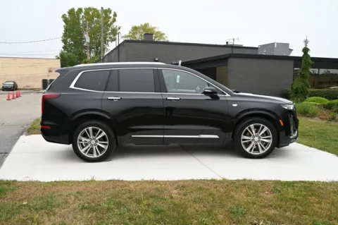 More photos of 2024 Cadillac XT6 AWD Premium Luxury at City of Cars, MI