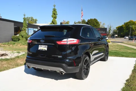 More photos of 2020 Ford Edge Titanium at City of Cars, MI