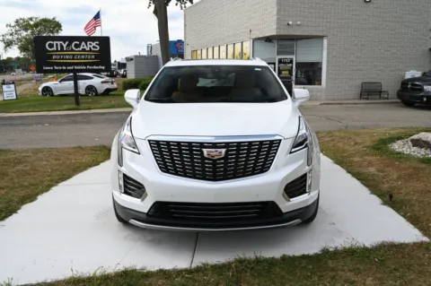 Photos of 2023 Cadillac XT5 AWD Premium Luxury for sale in Troy, MI at City of Cars