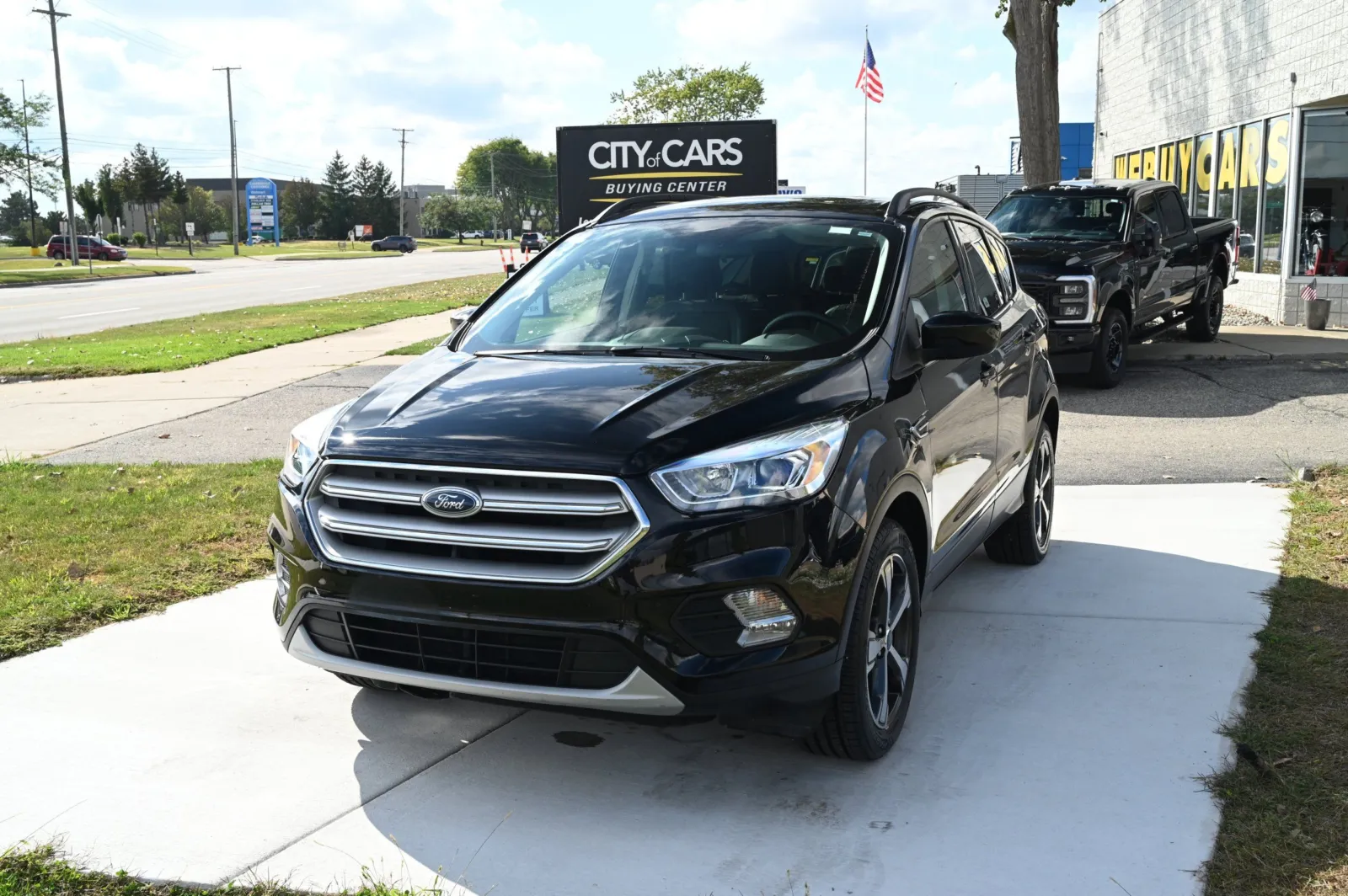 Black 2018 Ford Escape SEL for sale in Troy, MI