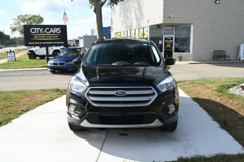 Photos of 2018 Ford Escape SEL for sale in Troy, MI at City of Cars