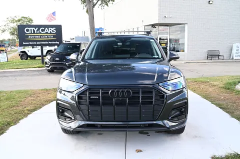 Photos of 2024 Audi Q5 Premium Plus 40 TFSI quattro S tronic for sale in Troy, MI at City of Cars