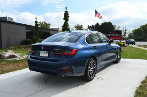 More photos of 2021 BMW 330i xDrive at City of Cars, MI