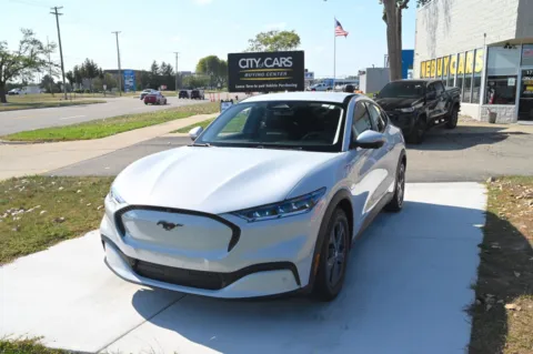 White 2022 Ford Mustang Mach-E Select for sale in Troy, MI