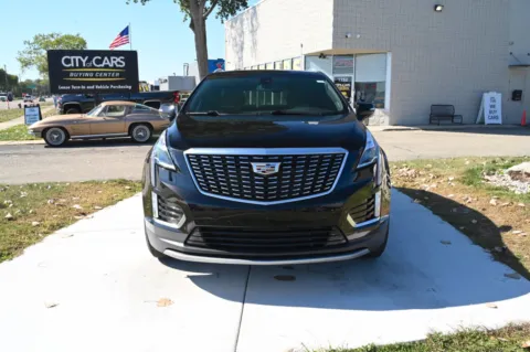 Photos of 2022 Cadillac XT5 AWD Premium Luxury for sale in Troy, MI at City of Cars