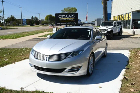 Silver 2013 Lincoln MKZ for sale in Troy, MI