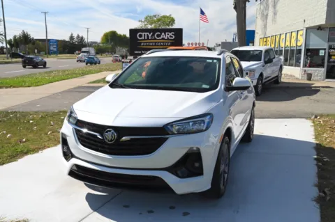 White 2023 Buick Encore GX Select FWD for sale in Troy, MI