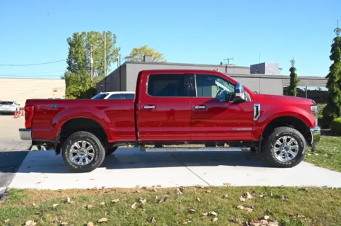 More photos of 2019 Ford F-250 Super Duty Lariat at City of Cars, MI
