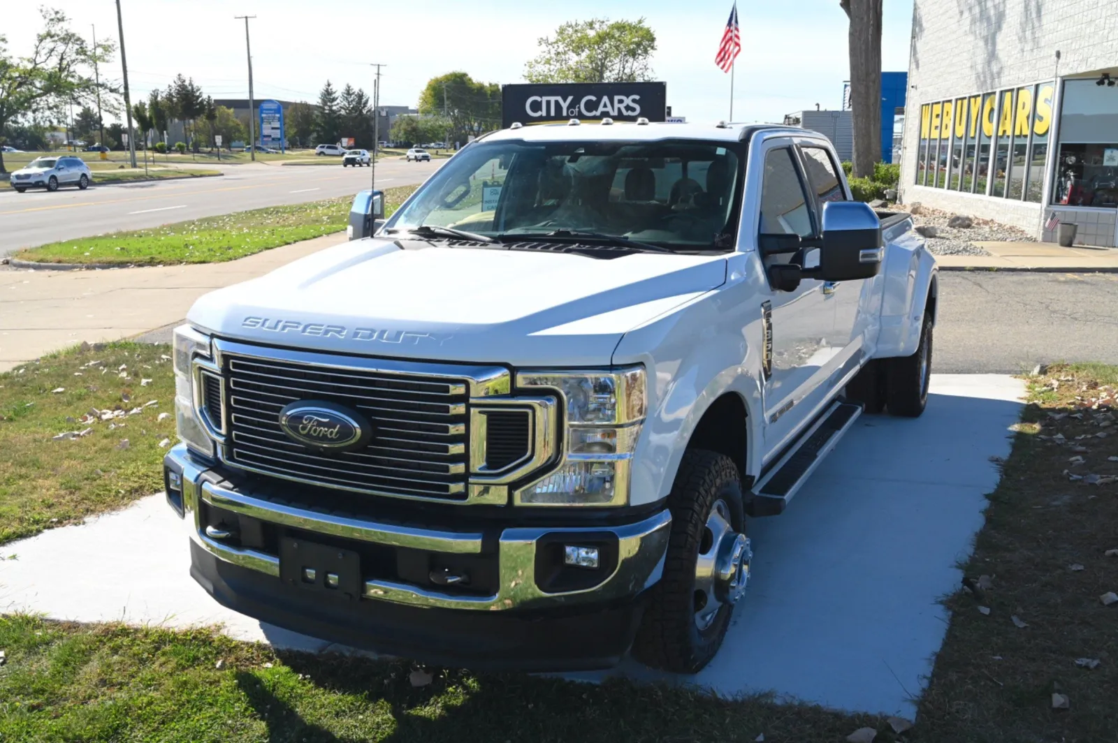 White 2022 Ford F-350 Super Duty Lariat for sale in Troy, MI