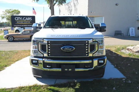 Photos of 2022 Ford F-350 Super Duty Lariat for sale in Troy, MI at City of Cars