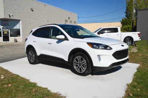 Another view of 2021 Ford Escape SEL for sale in Troy, MI at City of Cars