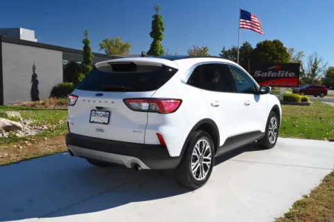 More photos of 2021 Ford Escape SEL at City of Cars, MI