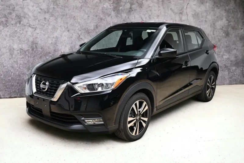 2020 Nissan Kicks SV for sale in Troy, MI