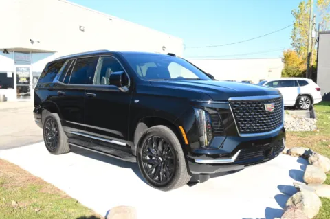 Another view of 2025 Cadillac Escalade Premium Luxury for sale in Troy, MI at City of Cars