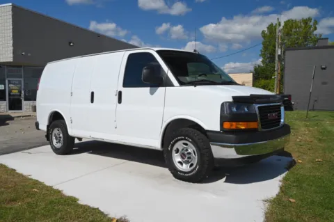 More photos of 2022 GMC Savana 2500 at City of Cars, MI
