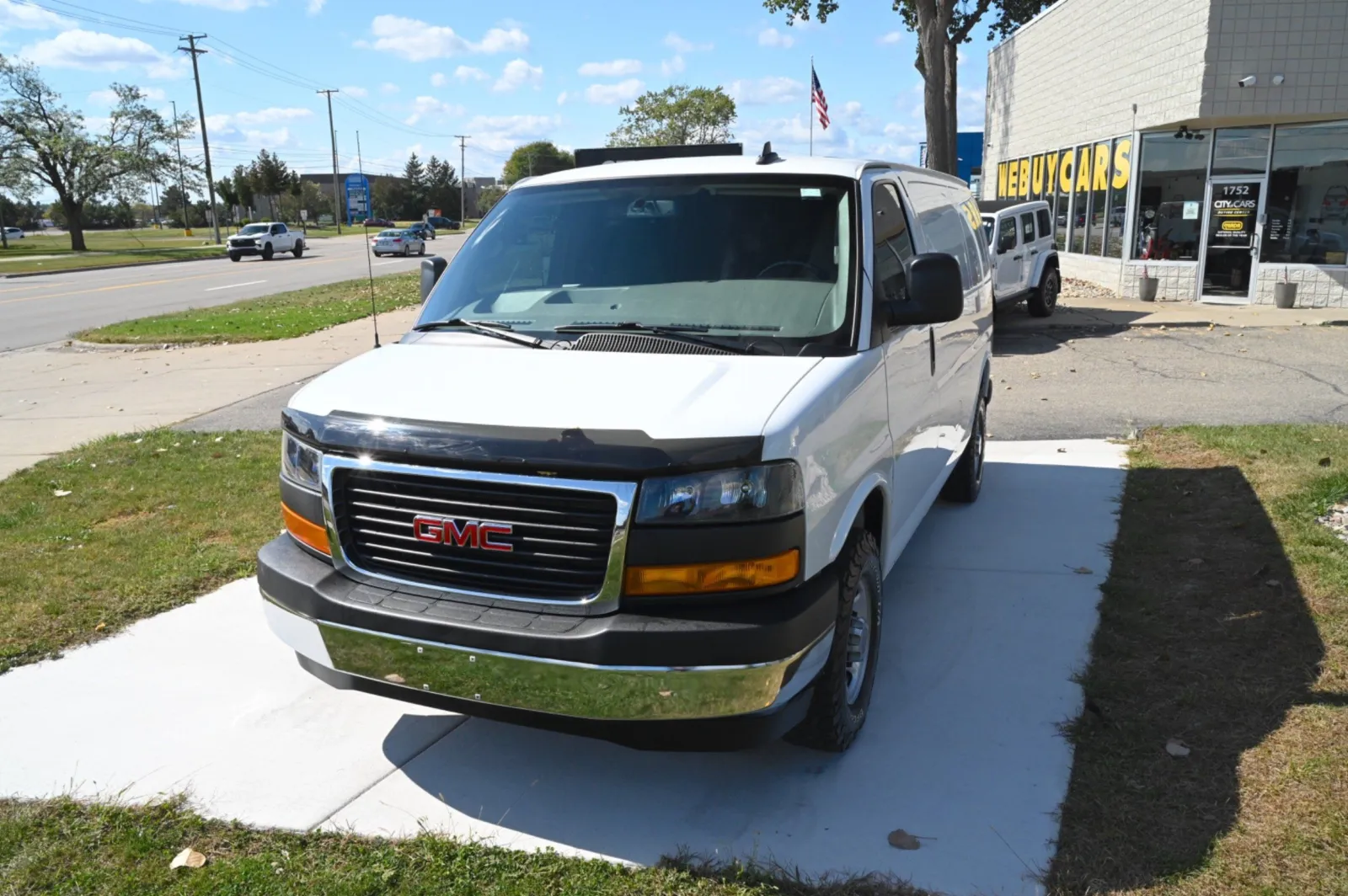 White 2022 GMC Savana 2500 for sale in Troy, MI