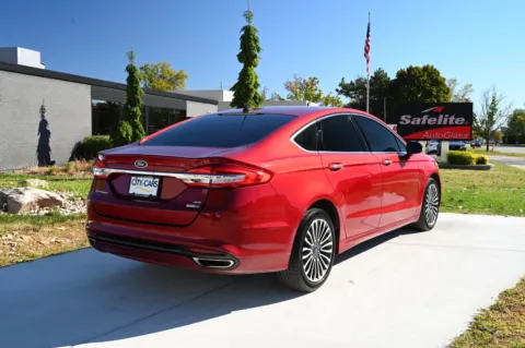 More photos of 2018 Ford Fusion SE at City of Cars, MI