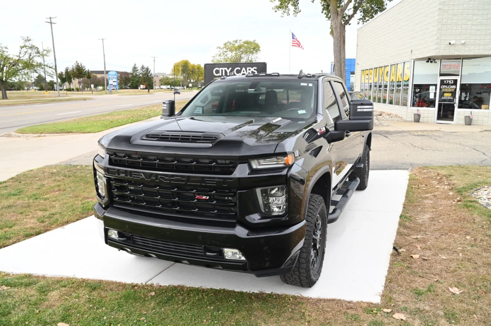 2022 Chevrolet Silverado 2500HD 4WD Crew Cab Standard Bed LT for sale in Troy, MI
