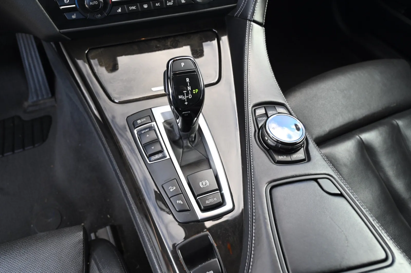 2016 BMW 6 Series 640i - Photo 32