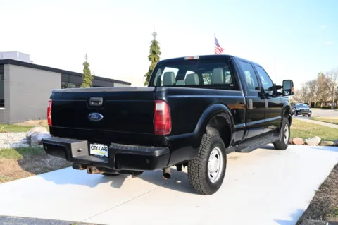 More photos of 2015 Ford F-250 Super Duty XL at City of Cars, MI