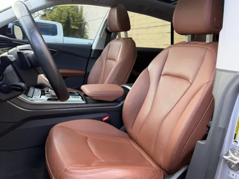 Photos of 2022 Audi Q8 Premium Plus 55 TFSI quattro Tiptronic for sale in Troy, MI at City of Cars